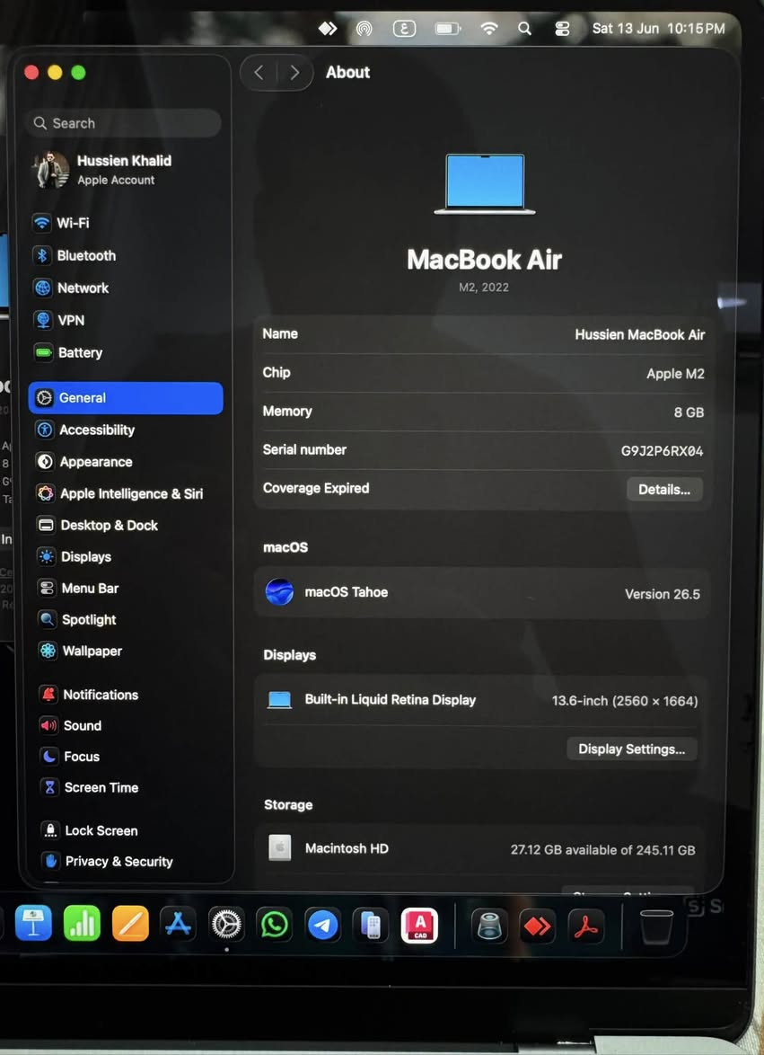 💻 للبيع: MacBook Air M2 (نسخة أمريكية) + Magic Mouse 2 الأصلي
الأجهزة بحالة الوكالة (شبه جديدة تماماً) وبكامل ملحقاتها الأصلية مع العلب. تم فتحها للاستخدام الخفيف جداً.
🛑 مواصفات الـ MacBook Air:
 المعالج: شريحة Apple M2 القوية (8-core CPU / 8-core GPU).
 الذاكرة (RAM): 8 جيجابايت Unified Memory.
 سعة التخزين: 256 جيجابايت SSD.
 الشاشة: 13.6 إنش Liquid Retina فائقة الوضوح.
 اللون: رمادي فلكي (Space Gray).
 حالة البطارية: السعة القصوى 100% (عمر البطارية ممتاز ولم تستهلك).
 ملاحظة هامة: الجهاز نسخة أمريكية أصلية (وارد أمريكا)، وليس نسخة الشرق الأوسط.
🖱️ الملحقات الإضافية والمرفقات:
1. Apple Magic Mouse 2: ماوس آبل السحري الأصلي (الجيل الثاني) بحالة ممتازة جداً.
2. علبة الرابط الأصلية للماك بوك مع كامل كتيباتها.
3. شاحن آبل الأصلي مع كابل القماش المتين (MagSafe 3) بحالة الوكالة.
 💰 السعر المطلوب: 1,000,000 دينار عراقي (مليون دينار) قفل، غير قابل للتفاوض نهائياً.
 📍 المكان: بغداد- الحرية البستان
للتواصل يرجى المراسلة على الخاص أو الاتصال على الرقم *********** .

ملاحظة اخيرة لايوجد توصيل 🌹 .
