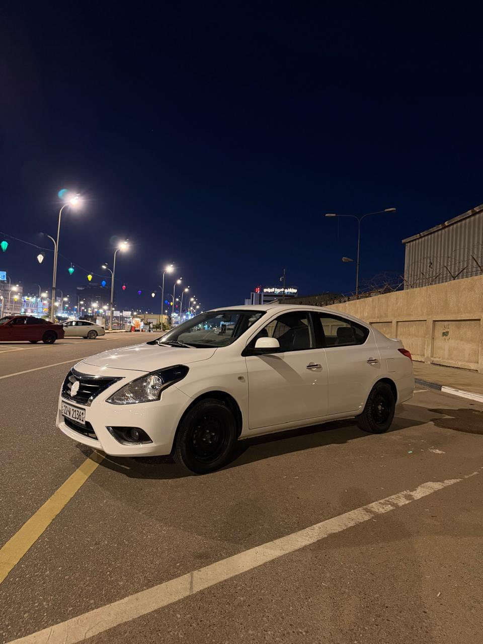 سلام عليكم نيسان سني مديل 24 بليته الزركه
سياره نضيفه كلش ما تخسر عليه ربع 
سعر 119ماكان سياره بصره***********

