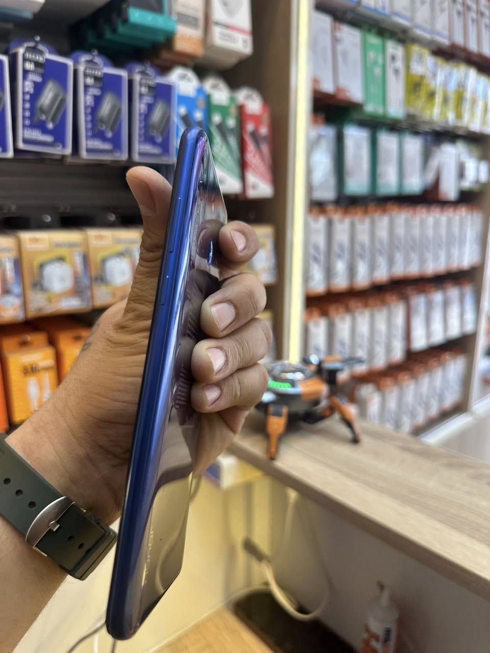 جهاز هواوي جديد لوك مامستعمل كسر كارتون
ذاكرة ١٢٨
لبيع سعرة ١٠٠
