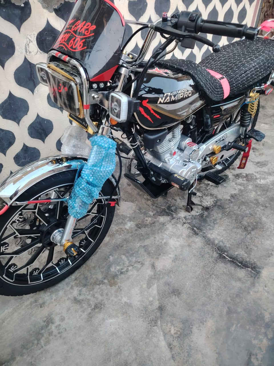 السلام عليكم للبيع موديل 25 كفالة عامة 
دراجة خير من الله للاستفسار ***********
