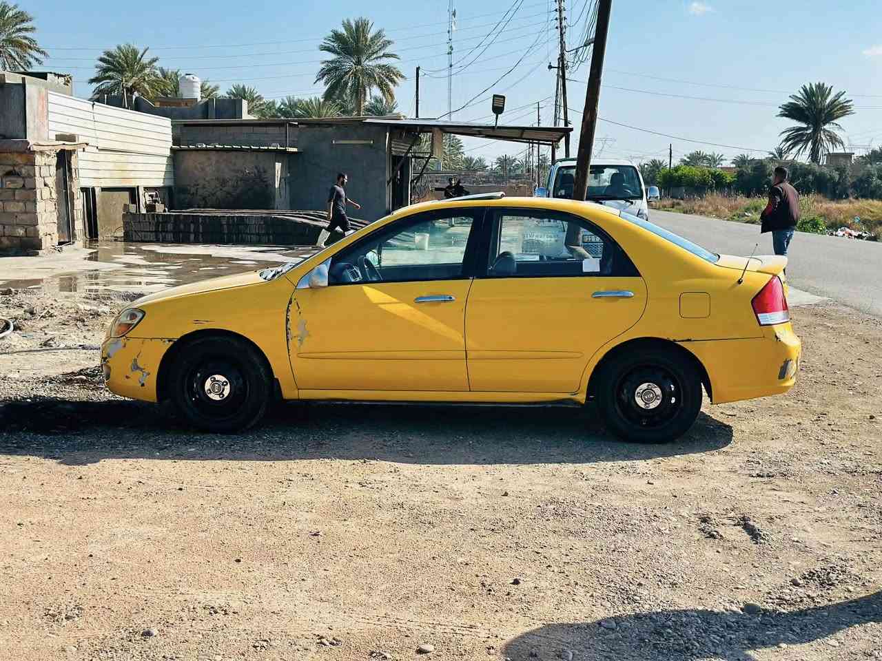 السلام عليكم سياره سيراتو 2009 اللبيع شكل سبكترا مكينه 1600 دكشن عالي سياره جاهزه مجهزه خليجي مو أمريكي مكفوله كفاله عامه ✅إني اكلك بس يرادله دعاميات فقط  عيني إني السياره عارضه 68 وبيه مجال شي بسط مكان السياره بغداد ابو غريب الحمدانيه رقم الهاتف ***********
