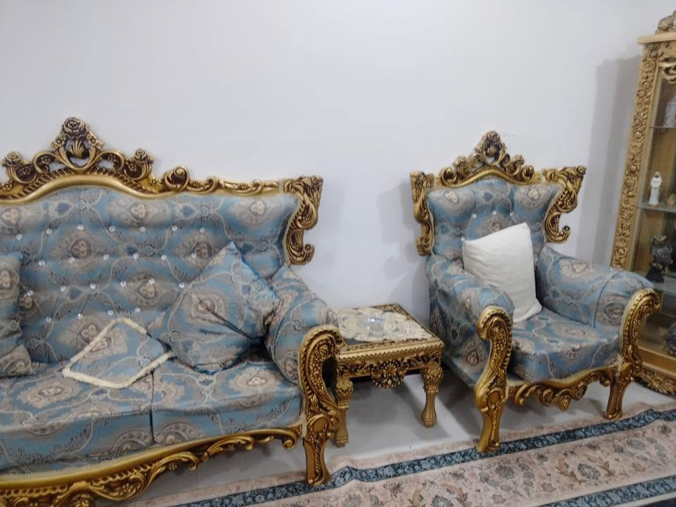 السلام عليكم 
تخم قنفات نظيف جداً 
السعر 550 وبيه مجال 
النجف 
***********
