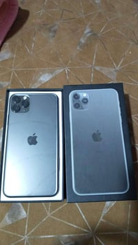 آيفون ١١ برو ماكس • ٢٥٦ • شاشه اصلي