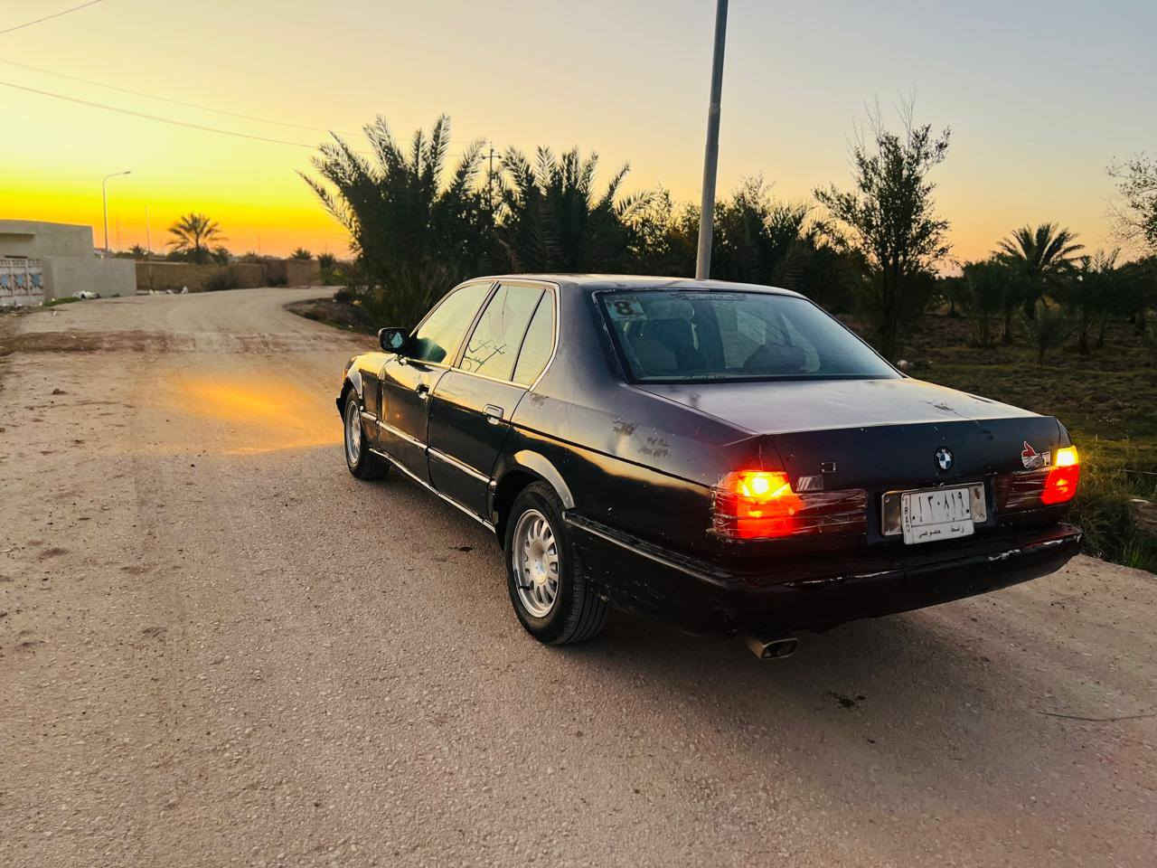 يالله بي ام 735 مكينة بطه 3000 فيفيتي جديده كير جديد تخم تاير ستوني شادهن كهربائيات كلها شغاله سنويه ال 28 تبريد السعر 25بيه مجال ***********
***********
