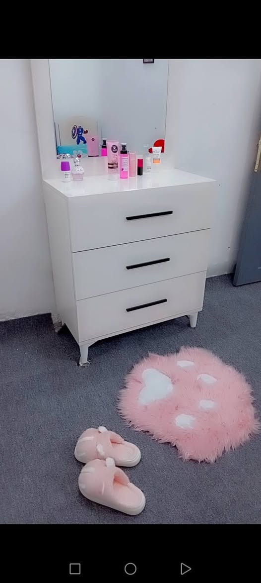 غرفه للبيع استخدام شهر واحد جديده جربايه وكنتور وميز تواليت سعره 750


**إذا كنت صاحب هذا الإعلان وتريد حذفه لأي سبب، رجاءا أرسل رسالة إلى الدعم الفني**