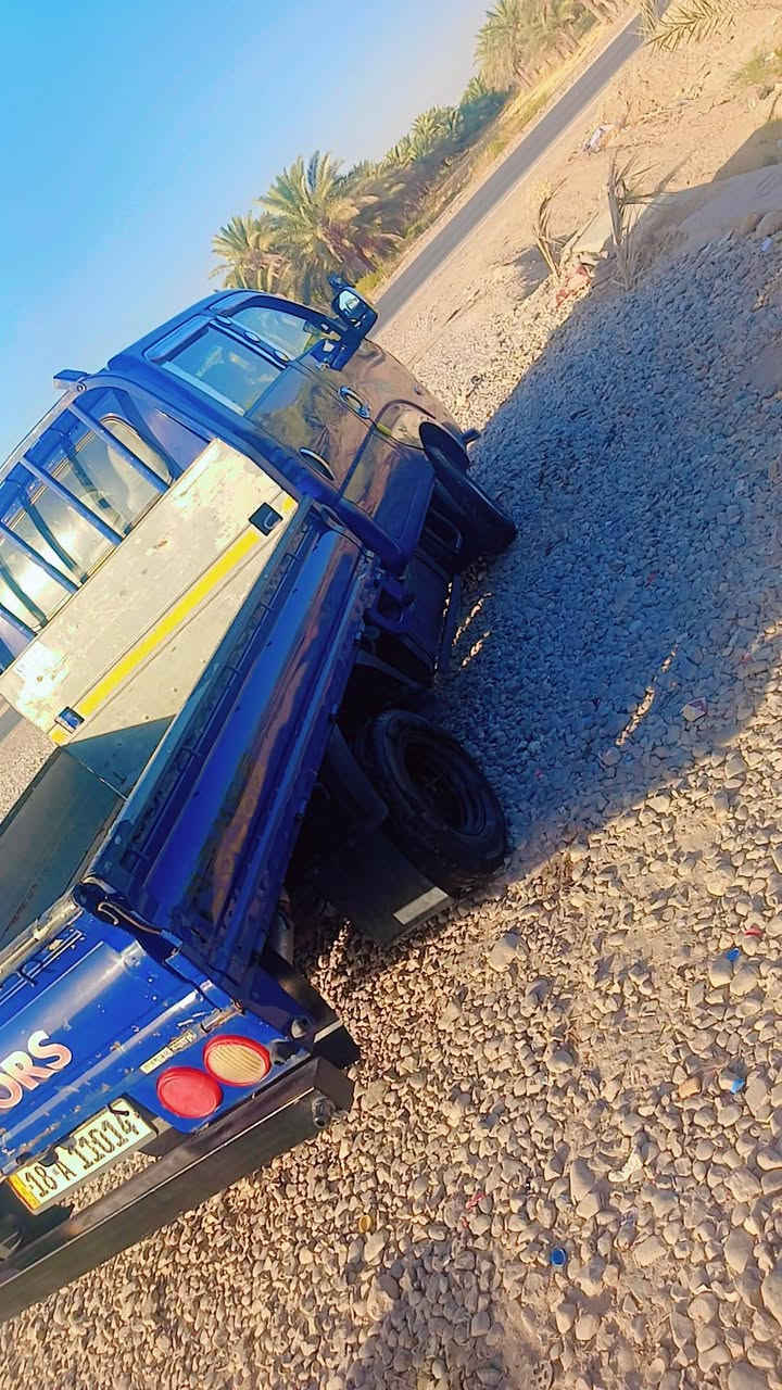 سياره ٢٠٠٧محرك ٣٠٠ مفتوح 
رقم إنكليزي 
سياره كفاله عامه 
بابل قرب جسر الشوملي 
السعر ٩٢  وبيهه مجال 
رقم ***********
