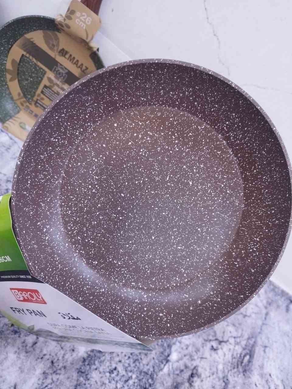 طاوات ماركة فول زيتي متوفرة بالالوان الزيتوني والجويتي والجوزي تجنن بنات قياس 18و20و22و24و26 سعر السيت كامل ب38 الف


**إذا كنت صاحب هذا الإعلان وتريد حذفه لأي سبب، رجاءا أرسل رسالة إلى الدعم الفني**