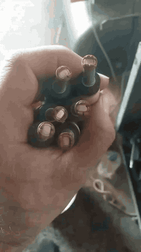 اسطه عامر بخدمتكم اتصل وماقصر وياك *********** العنوان الرمادي التاميم
