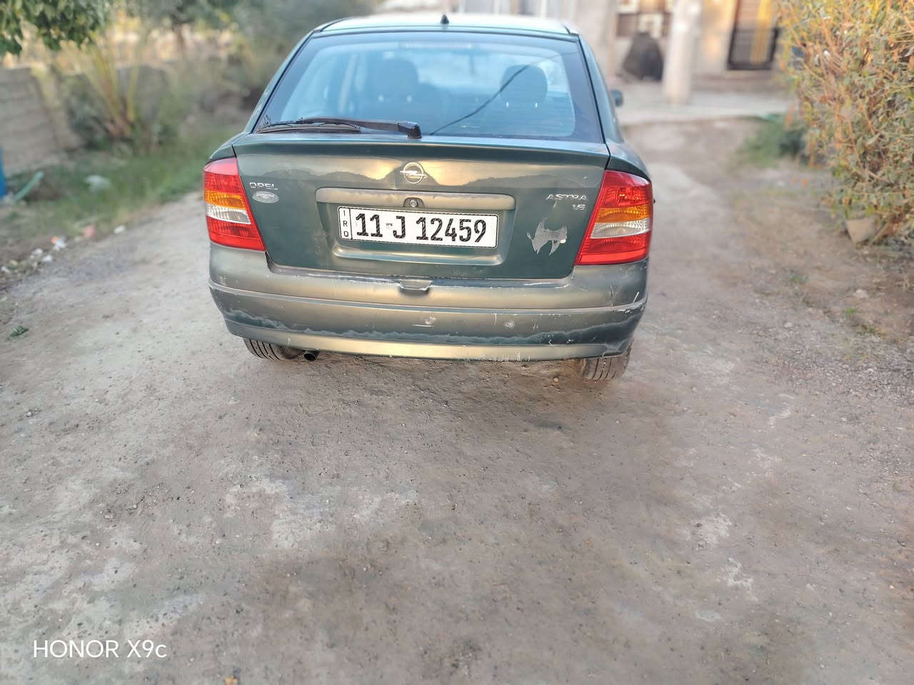 السلام عليكم اوبل استرا ٢٠٠٢ رقم بغداد انگليزي سياره بلاديه لاصبخ ولاتبديل ولاظربه تحويل ثاني يوم للاستفسار الاتصال على الرقم ***********
