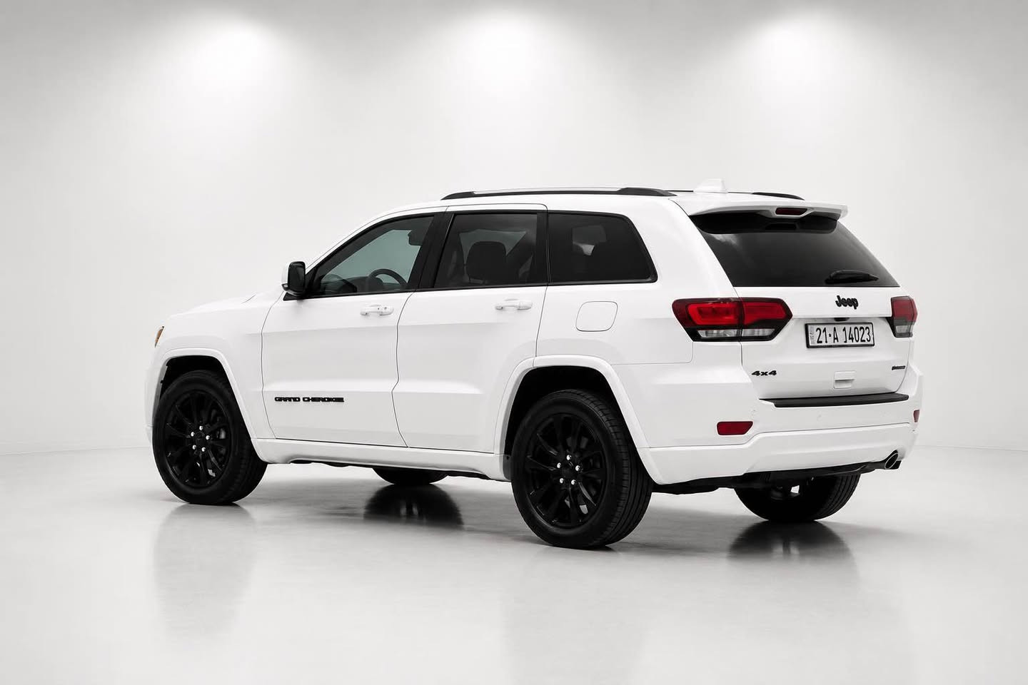 JEEP GRAND CHEEROKE BLACK TOP
2020
CLEAN TITLE
دەعامی بۆ دەعامی بەشەرت بێ لێدران بێ بۆیاخ 
ماوەی ڕۆیشتن ٨٦ هەزار میل
بەسمە و شەغال
شاشە گەورە 
کوشن شاموا 
کوشن جلد و کوشن هیتەر و کوشن کارەبای
سڵاید 
سنوق شەفت
ئاوێنە ڕادار 
تەبرید مەرکەزی
دەبڵ ئەکسل4x4
نرخی ٢٨٨$
*********** السليمانية, العراق
