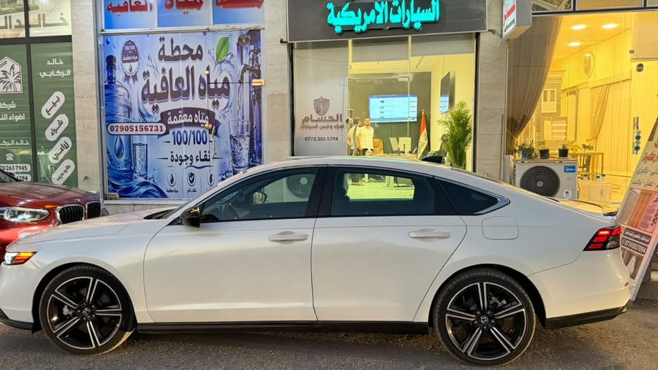 السلام عليكم
اكورد هايبرد سبورت 2024 دخول جديد

محرك 2000 

موصفات فتحه بصمه تشغيل عن بعد

رادار كامره كشن كهرباء بعد هوايه موصفات 

ضرر بالمنشور

العنوان بغداد 

للاتصال او واتساب :***********

