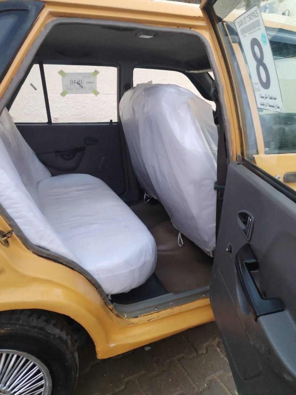 سلام عليكم سايبه البيع 2012سياره جاهزه كبل الشارع السياره مصلحه خيسات طخه بل جامغ الخلفي مكينه وكير خير من الله صدر حلوه كهربايات شغاله سنويه29 مصفره ربع ما عليه رقم انكليزي السعر 28وبيه مجال تحويل موباشر مكاني السياره بغداد شعب حي اور رقم *********** رقم وتساب ***********
