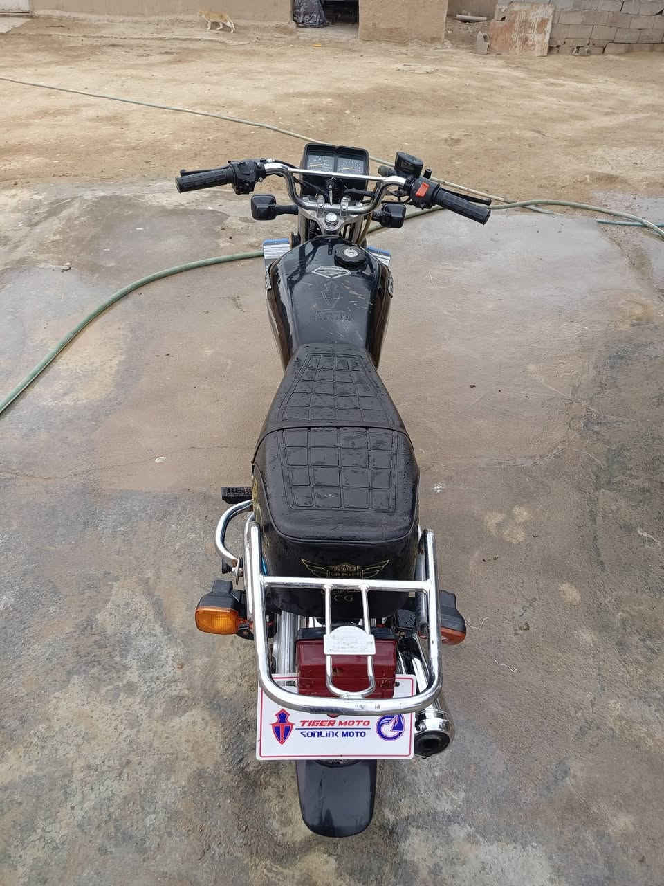 سلام علیکم ماطور تایكر للبیع مودیل 2023 شریکە هونزدا کهربایات کامل یشتغل اواراق کامل ماطور نضیف مابي نقص سعره 475بی مجال قلیل راقم هاتف *********** شرای یخابر
