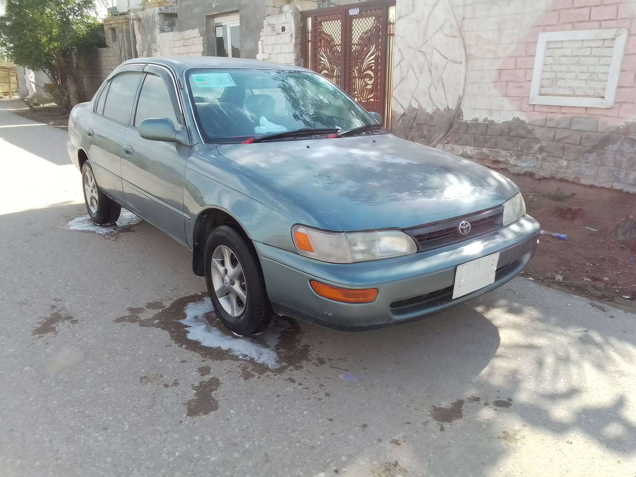 سلام عليكم كورلا موديل 92 بلاد مامحور.  كير محرك تخم تاير حداديه كهربايات كوله جاهز سياره جاهزه من طول لطول سياره احله من صوره زلق مابيها مصبوقه جماليه مكاني ناصرية لسعر 58 للستفسار ***********
