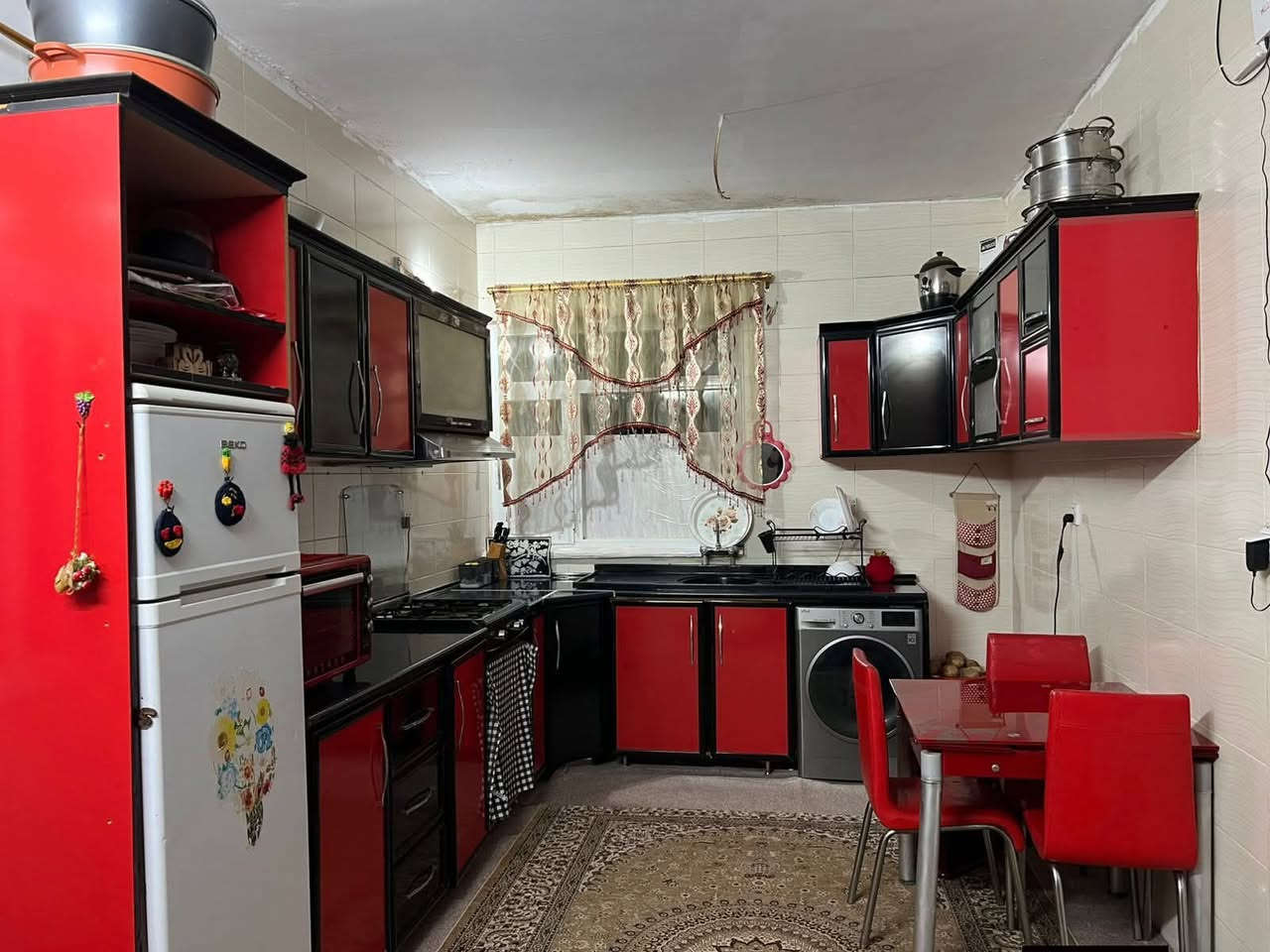 کاونتر ومیزطعام ویا طباخ وساحبە  350 الف   مطبخ کامل ماعدا غساله


**إذا كنت صاحب هذا الإعلان وتريد حذفه لأي سبب، رجاءا أرسل رسالة إلى الدعم الفني**