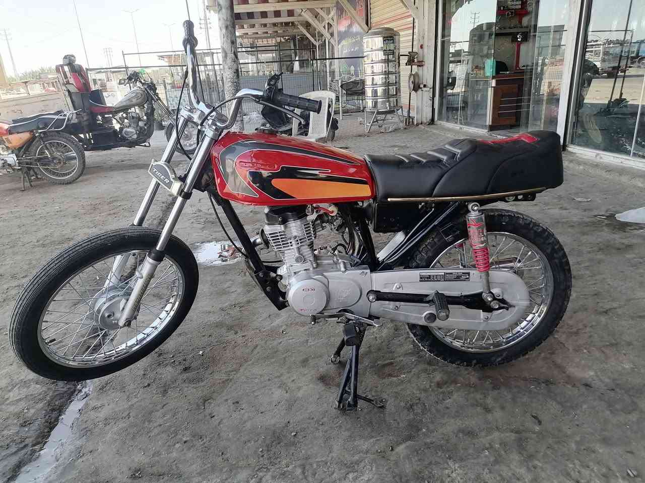 دراجه أوراق للبيع موديل ٢٠٢١ السعر ٤٥٠  الرقم ***********
