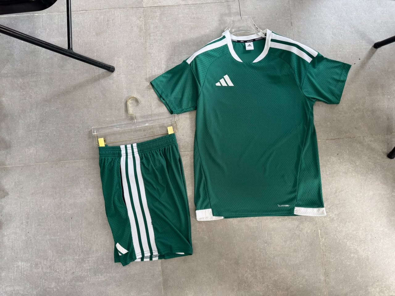 جديد شركة مضمار ميسان الرياضيه 
تشيرت وشورت ماركه اصلي خامه روعه 
القياسات M L XL XXL
السعر 25 الف
العنوان العماره عواشه شارع بيت سيد جبار


**إذا كنت صاحب هذا الإعلان وتريد حذفه لأي سبب، رجاءا أرسل رسالة إلى الدعم الفني**