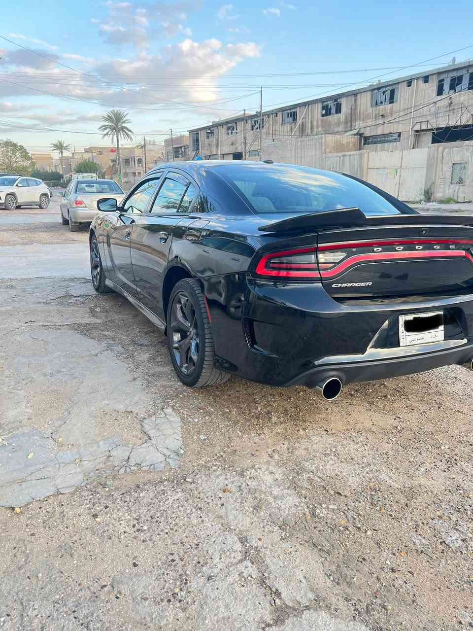 جارجر موديل 18 sxt محدثه Gt وغراضهه الاصليه موجوده حادثه طخه بلبنيد من الاعلى فقط البراكيت الامامي بلادي بدون تبديل الشواصي بلاد بدون تصليح فقط البنيد مبدل السياره بوضع الشركه ماشية ٧٠ مكانها بغداد السعر ٢٠٠ للاستفسار ***********
