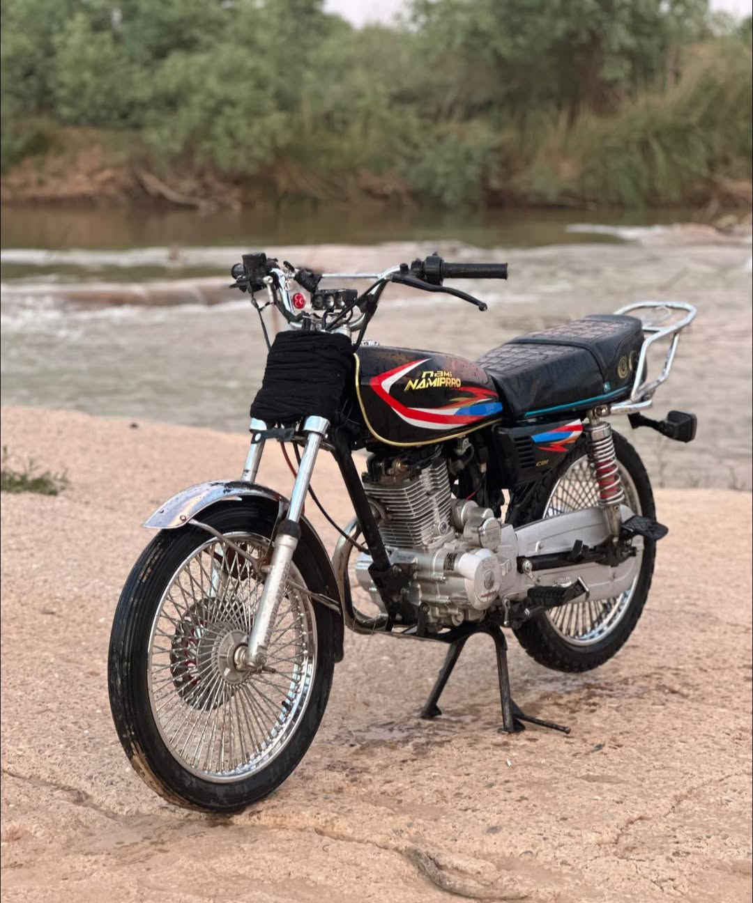 نامي برو موديل 24 محرك كبس شلعه ومعدل فول دراجه مابي اي عيب محرك 200cc 
السعر 500وبي مجال للطيبين 
رقم الموبايل ***********
