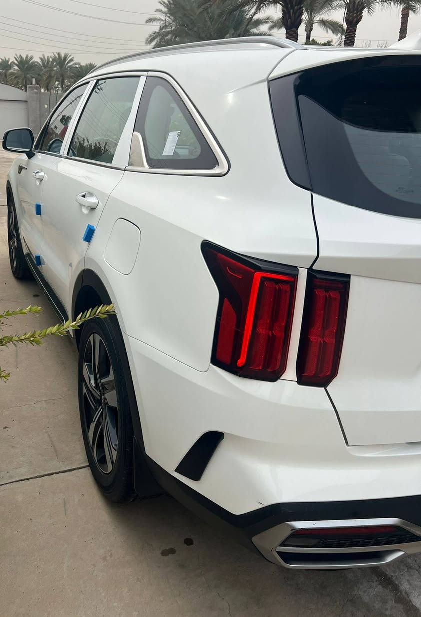 سورنتو 2021 خليجي رقم بغداد ماشيه 54 مكفوله ماعدا بارد بسيط كما موضح بالسونار المرفق مع الصور. السعر 268 مكاني حله 
رقم الهاتف ***********
