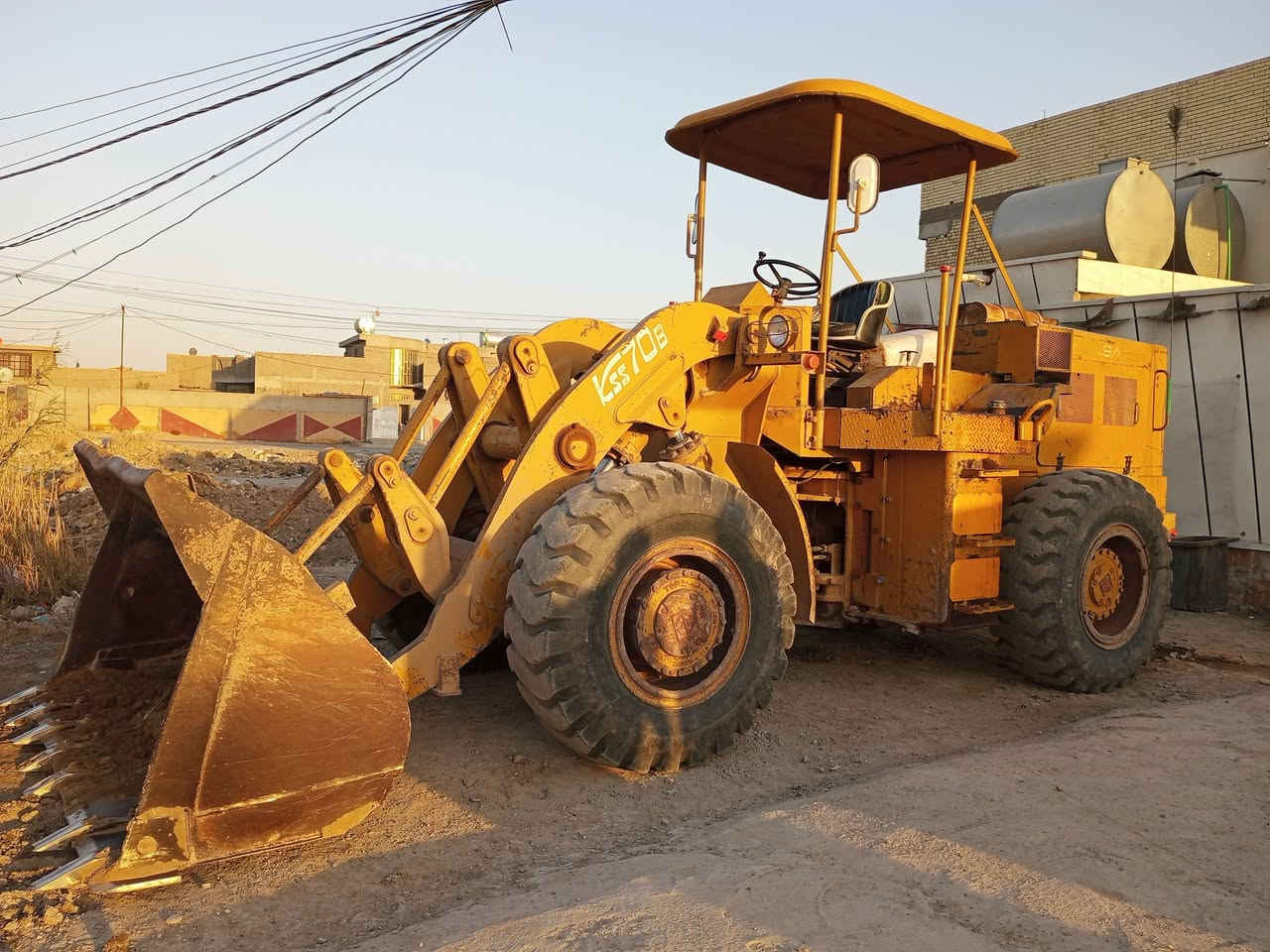 شفل كاوسكي 70B موديل 85 رقم بصره ألماني تحويل مباشر بلادي شركه مابيه قطره صبغ جاهز للعمل ***********
