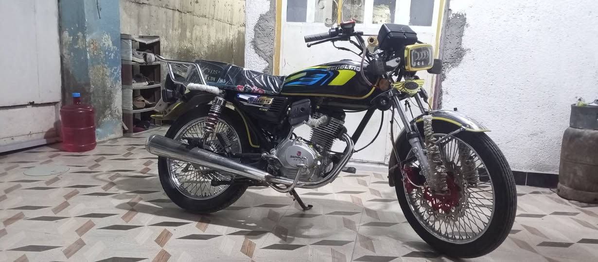 السلام عليكم دراجه تايجر موديل 25 مقفوله كفاله عامه عدد دشمول مبدل فقط دراجه خير من الله 700 وبيها مجال شيء قليل


**إذا كنت صاحب هذا الإعلان وتريد حذفه لأي سبب، رجاءا أرسل رسالة إلى الدعم الفني**