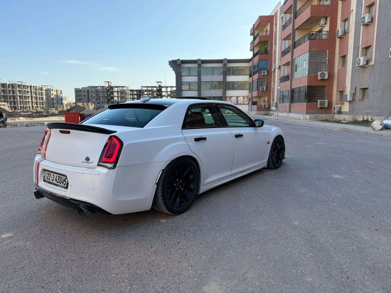 السلام عليكم
سيارة كرايسلر c300بلاتنيوم
موديل 2018
وارد كندي 
                                                                     V8_5700
بدون حادث فقط باب السائق بي سحب كارت كد اربع اصابع 
السيارة محدثة srt 
دواخل غرفة srt لون احمر مميز ♥️
وعليها درگة srt لد +كاربون فايبر 
دواخل كاربون فايبر درجة اولى 
السيارة فول مواصفات كشنات جلد تدفئة تبريد 
تدفئة ستير 
رادارات ٣٦٠درجه
اشاير بالمري لايت زنون عدسة متحركة لدات بالداعامية الخلفية 
رادار السيارة تعديل مسار وتثبيت سرعة ومانع تصادم 
بانوراما +لد بالدشبول مخفي ١٤لون +جهاز تحكم 
نظام الصوت الباين +مضخم صوت في الصندوق اصلي 
السيارة عليها تزويد :
_ثلاجة ٦٤٠٠srt 
_اوويل كاج كان 
_شوته K&N
_بلكات ريسنك 
_بخاخات ريسنك 
_ولف حماوه ريسنك 
_فيت بمب ريسنك 
_ميثانول ستيج ٣
_هدرز +اكزوز (كوسا )+بوابات اكزوز للمرور 😂
_سسبنشن اير بفت ستيج ٣+جهاز تحكم تصعيد وتنزيل اربع جهات 
_دسكات برمبو امامية ٦بستم والخلفي ٤بستم 
_ويل srt اصلي 
_عليها برمجة سيڤتي 
_جهاز كومندر اصلي وكالة امريكية 💪🏻♥️.
السيارة عليها تغليف ppfاصلي امريكي 
القمارة مغلفة اسود للجمالية بعد بيها هواي مواصفات 
للاستفسار اكثر ***********
