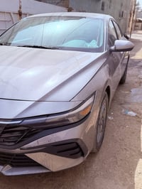 انتره البيع موديل 2024 نص فول سيارة نضيفه بشكل السعر والاستفسار على ال...