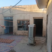 بيت للبيع • ١٠٠م • ٥٠٠م جسر عباسيه