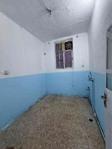 دار للإيجار المساحة ٥٠متر  طاقه مقابل حي السلام 
طابق واحد خريطة كامله غرفه وصاله ومطبخ وصحيات 
للاستفسار مراجعة مكتب الدر او إلاتصال 
*********** النجف
