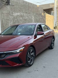 الي يدور حادث بسيط 👇🏻👇🏻  النترا موديل 2024 امريكي   حادث بسيط  بدون صب...