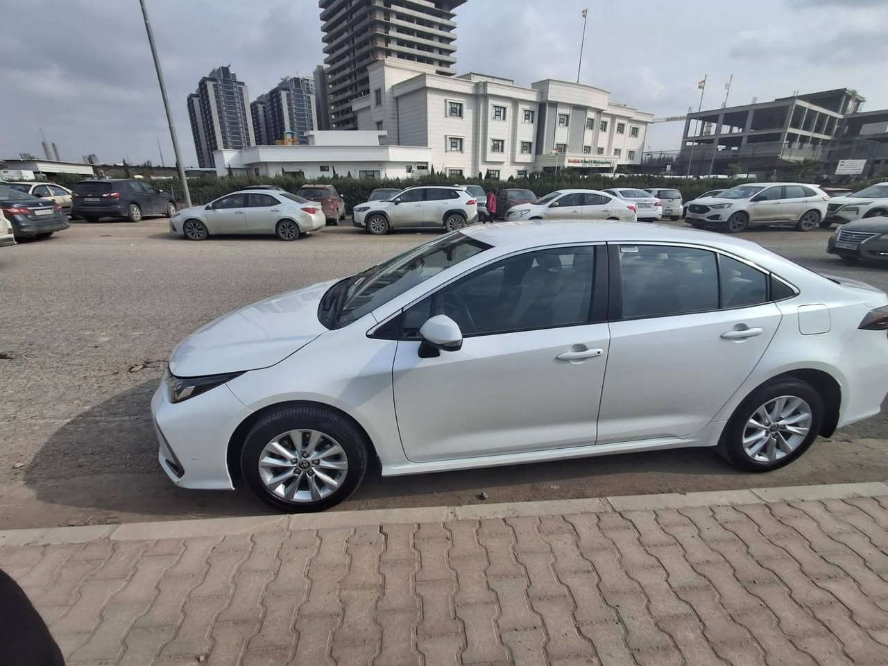 تۆیۆتا کڕۆلا مۆدێل ٢٠٢٤
خەلیجی سفری کۆمپانیای ساس، فوول مواسەفاتی بێ سڵایدە
GLI
سەیارەکە بێ بۆیاغە دەعامی بۆ دەعامی بەشەرت، دەرگای دواوەی سەکن ساردەکوتە لەگەڵ بستەک لێوی بۆنیت، بێ چاڵ و شوخت
٦٩ هەزار کیلۆمەتر ڕۆیشتووە
سەیارەکە لە هەولێرە
نرخ:١٨٠  وەرەقە و مەجالێکی کەم
*********** أربيل, العراق
