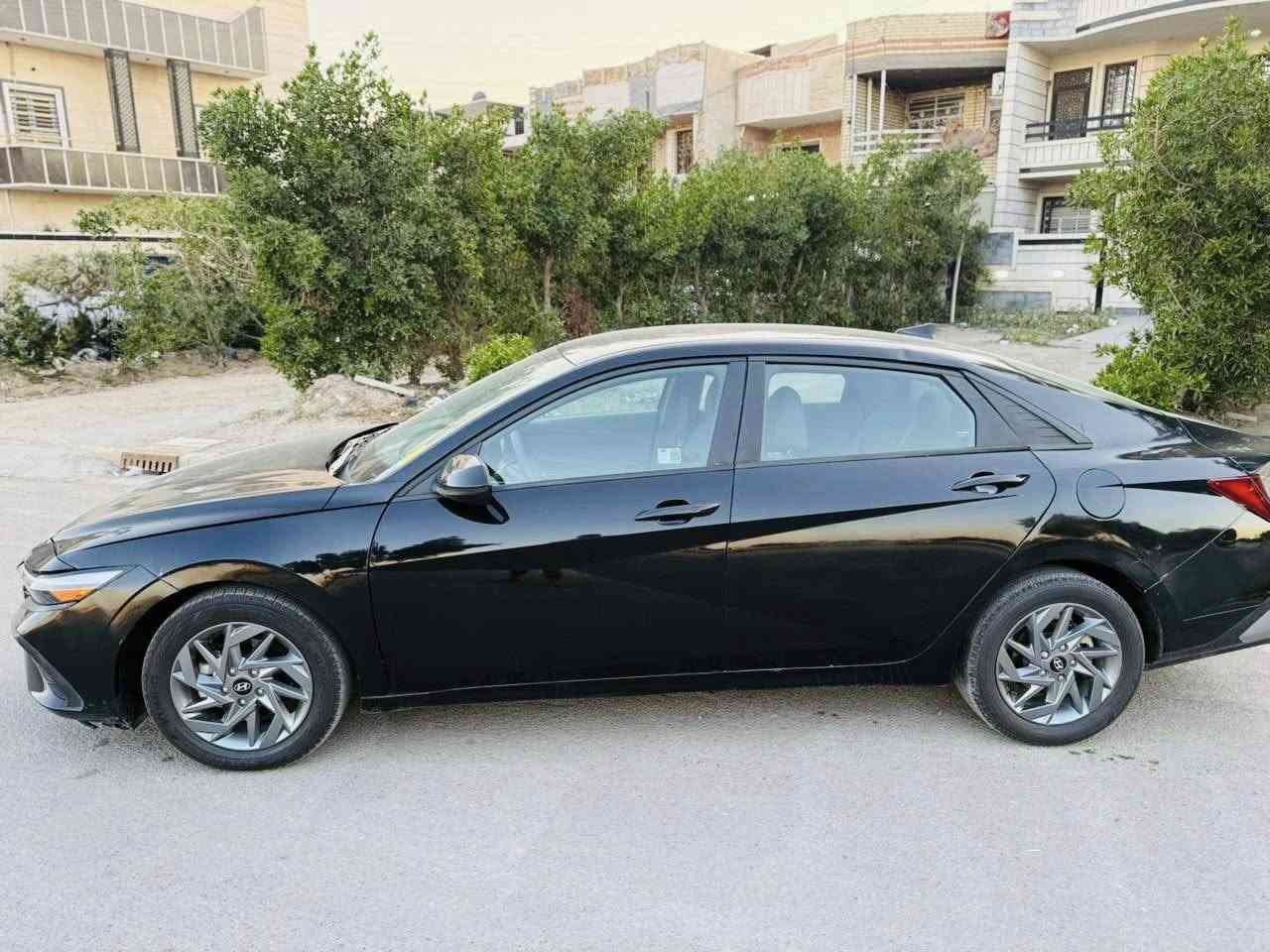 السلام عليكم

هونداي النترا

موديل 2024 شكل الجديد 

محرك 2000 دوش 

المواصفات
بصمة تشغيل 
بصمة ابواب 
تشغيل عن بعد 
شاشه كبيره 
دشبول متصل 
شاشه دجتال 
لد بالدشبول متغير
كامره خلفيه 
تحكم ستيرن فول
ويل كب
رادار امامي
رادار خلفي
رادار جانبي نقطه عمياء
تحديد مسار
قياده ذاتيه
تنبيه خروج عن المسار
لد نهاري

 الحادث خلفي  
قبق جنطه صبغ + جاملغ خلفي + باب خلفي 

ملاحظه ( صور الحادث من امريكا متطلع افحص سونار وين يعجبك )

السياره دخول جديد وترقيم جديد

تريد تحويل او وكاله 

 السعر 143 

***********
