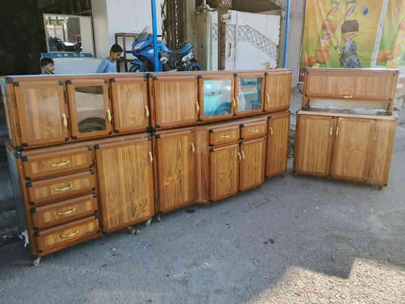 السلام عليكم  زبائنه الكرام  ✨معرض المصطفئ
💥لبيع كافه الغراض المنزليه💥كاونتر المنيوم تفصال 3 متر و سنك متر وحد  شرط النظافه اخو الجديد 🎊  🎊  مع شراء كافه كاونترات🌀 🎆والادوات المنزليه مستعدون🎆 تجهيز اثاث بيت🎉 كامل✨ وشراء  اثاث بيت كامل✨العنوان ✨كركوك🪅 القادسيه الثانيه شارع ابو وليد🎊للاستفسار اتصال رقم💥 🎆***********
