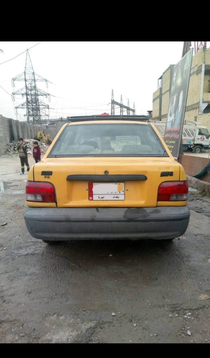 السلام عليكم سيارة سايبا موديل ٢٠١٢ مصفرة هيئة وغرامات سنوية ما ساقطة تحويل مباشر محرك بي بخار صدر تعبان شويه .. كير نظيف شواصي معمرة  والكشر كدامك ..السعر ١٨ وبيهه مجال بسيط الاتصال ع الرقم ***********
