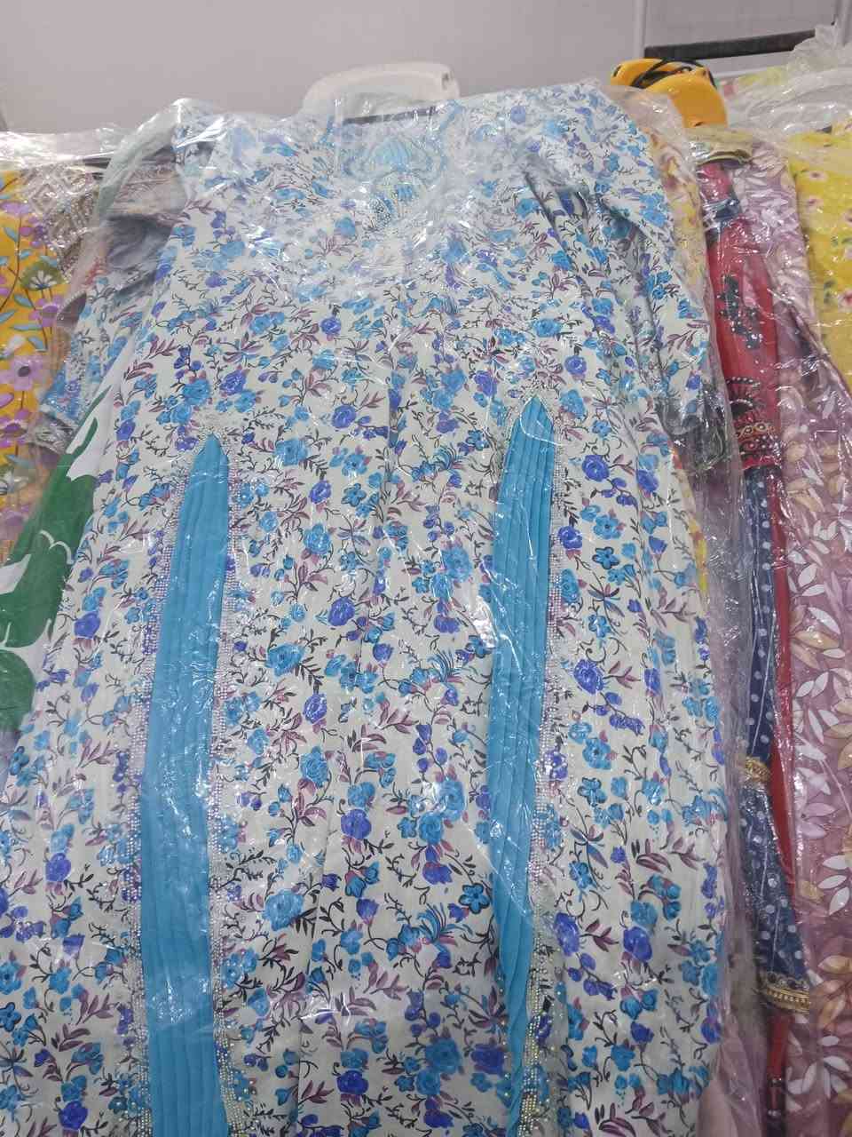 وصل اليوم 
مخور بناتي كويتي 
نظافة وجودة عالية 
سوق الشيوخ حي العسكري شارع الصورة قرب حسينة الإمام الحسن العسكري عليه السلام


**إذا كنت صاحب هذا الإعلان وتريد حذفه لأي سبب، رجاءا أرسل رسالة إلى الدعم الفني**