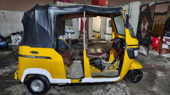 سلام عليكم تكتك تيفيس موديل 20رقم وسنويه تكتك مكفولة كفاله عامه من ضربة ومن الخياس مكينه مجفته شركه كهربايات كله شغاله تكتك خير من الله جاهزه الشغل المكان البصره الحيانيه دور الشرطه قرب محطت الكندي انه مكلف بل نشر خابر وتدلل لسعر 4800.    ***********
