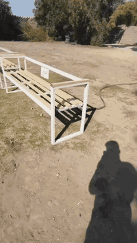 كرويتات حديقة شغل جديد للبيع الطول مترتين السعر 75 للوحدة العنوان كوت الداحره ***********
