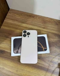 ايفون ١٦ برو ماكس • بطارية ميه • النجف