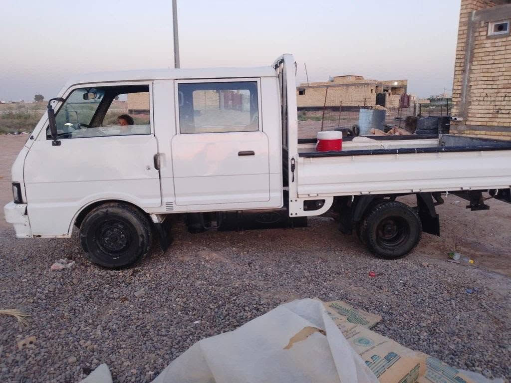 كيا بنكو موديل 96 بغداد للبيع السعر 48 وبيها مجال ***********0 مكان السياره فلوجه
