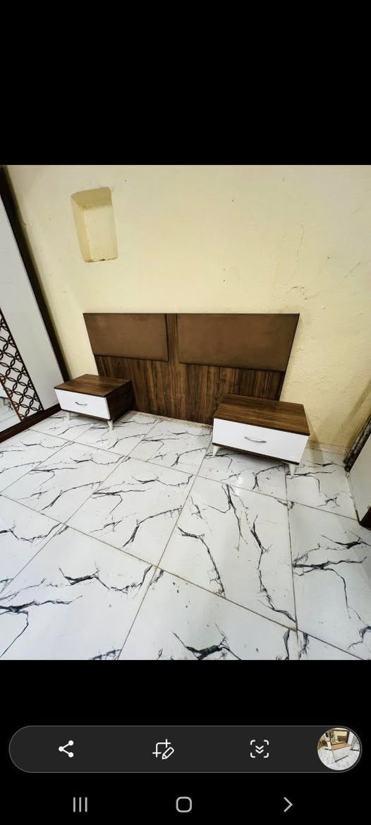 #غرفة# تركي# نضيفة حيل ٤٠٠ @إشارة


**إذا كنت صاحب هذا الإعلان وتريد حذفه لأي سبب، رجاءا أرسل رسالة إلى الدعم الفني**