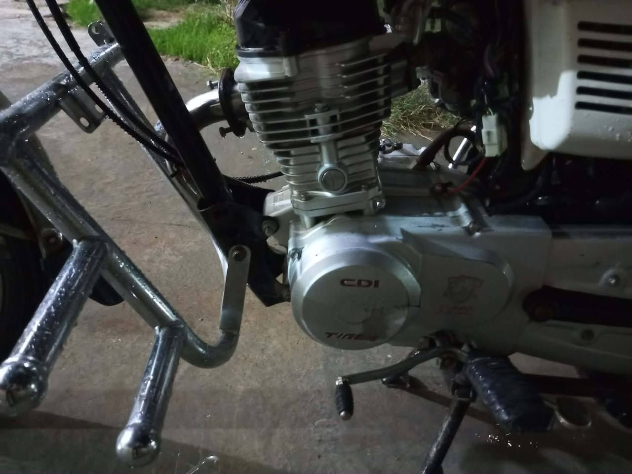 متاح تايكر 21 دراجه نضيفه مكاني الحديد ***********
