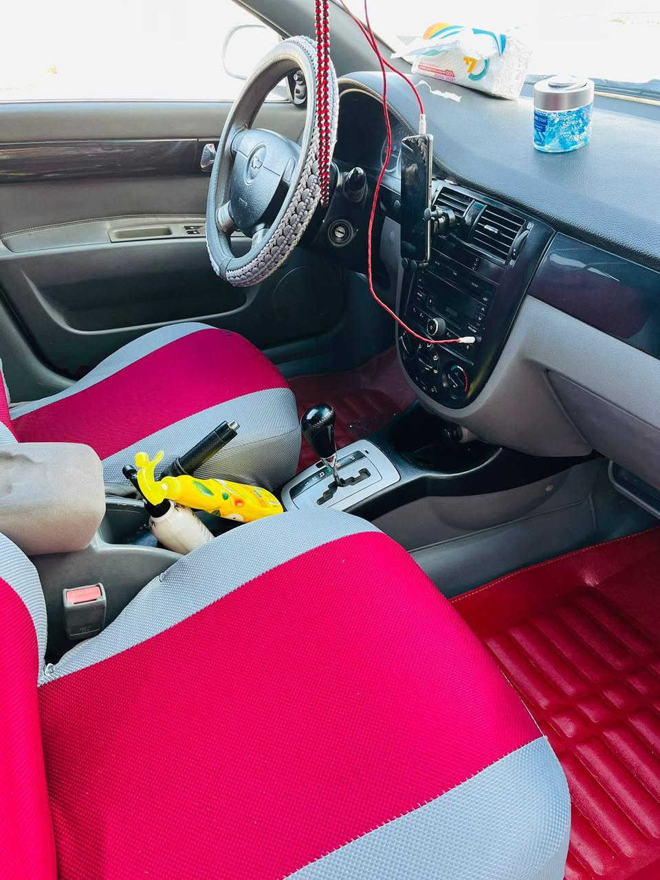 اوبترا 2006 رقم كربلاء مميز  سنويه تنتهي بل ٢٠٢٧السياره بيها تبديل جاملغ وبنيد   كير محرك حداديه جدد تبريد ثلج   السياره جديده وجاهزه ماعوزه ايشي
السعر 65 وبيه مجال ***********
