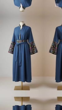 فستان راقي • مصممة • توصيل