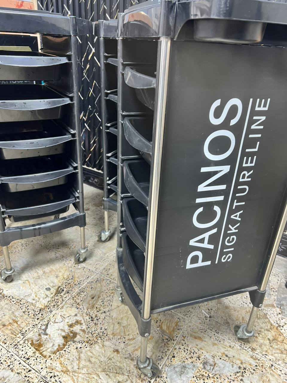 للبيع 
عربانه حلاقه عدد 3 
بغداد الزعفرانية سوق مريم 
***********
