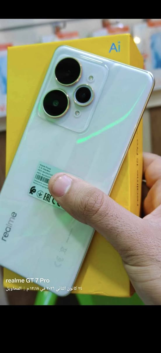 السلام عليكم موبايل ريلمي 15 برو مقفول كفال العامه شعر 530 رقم***********
