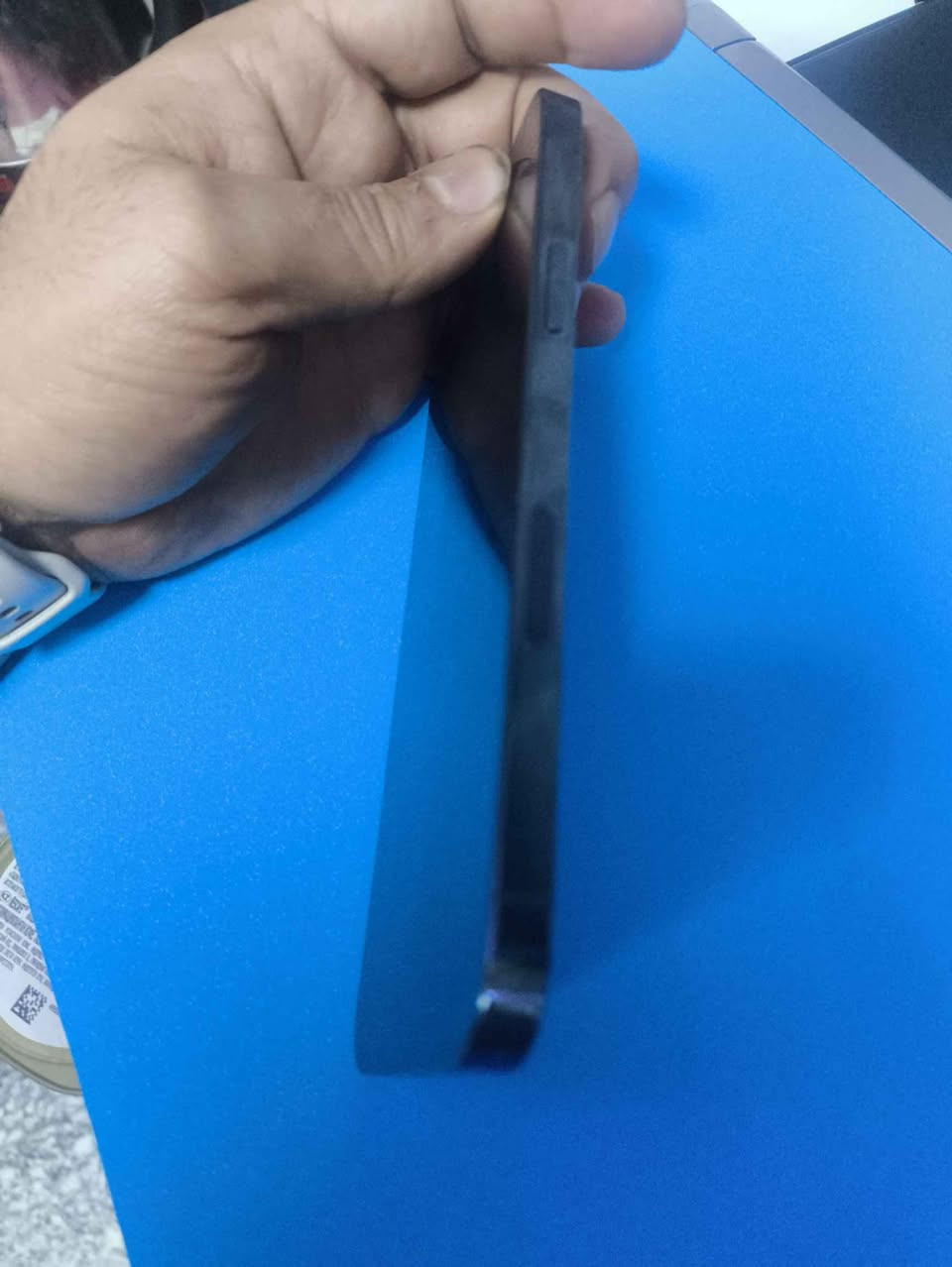 ايفون12 برو ماكس ذاكرة256 بطارية 91 جهاز مكفول من كلشي فقط ضهر مكسور سعر 4500وبي مجال توصيل اكو الجهاز وين ما تحب تفحص اني حاظر بغداد, العراق


**إذا كنت صاحب هذا الإعلان وتريد حذفه لأي سبب، رجاءا أرسل رسالة إلى الدعم الفني**