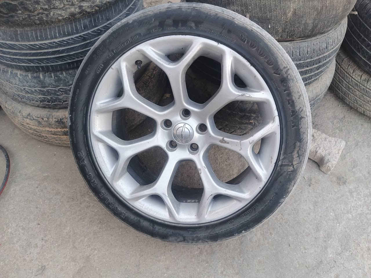 السلام عليكم عنوان السماوه الرميثه شارع العام ***********
