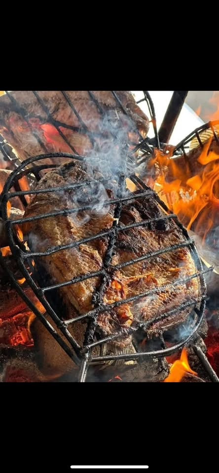 عرضنا مستمر سمج كاريبي بسعر الجمله(5500)
سمج مسگوف بـ7500مع المقبلات والعمبه والطرشي 
سمج كاريبي اسود بـ(5500)كاريبي اسود

دجاجه مشويه على الحطب بـ12الف مع المقبلات والعمبه والطرشي 
(يوجد لدينا دجاج عراقي 🐓فرش ذبح يوم بيومه)
حي العدل الشآرع الرئيسي مجاور مركز شرطه العدل ومجاور افران الروان ***********
