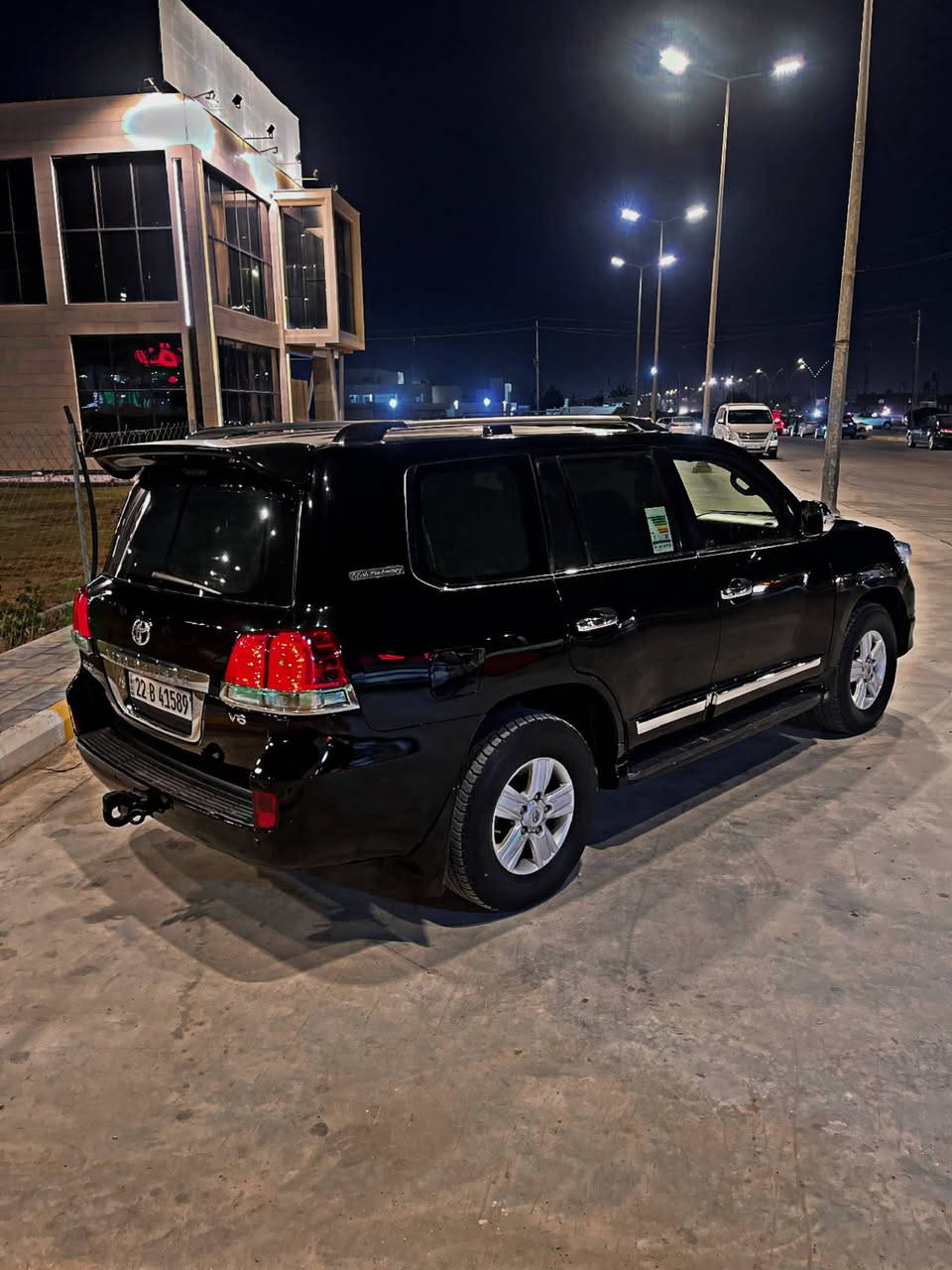 لاندكروز GXR. i 2011
✅ ستينية اصل سيارة بريم سيارة
✅ فول مواصفات فتحة بصمه تدفئه كشنات كهرباء كامره ✅ خلفيه ثلاجه لايت زينون سياره خير من الله
 كير محرك كفالة جديد تبريد ثلاجه سياره مانقصها
✅ دينار مصروف عليها هواي تخم تاير منظومه زينون كامله عالي ناصي السياره
✅ مصبوغه  إذا تفيدك اتصل متفيدك لاتعلق ولاتخابر ✅السعر 255
*********** علاوي
